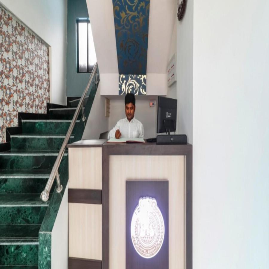 Hotel Sai Siddhi Inn - Midc Industrial Area, Mahape Нави Мумбаи Экстерьер фото